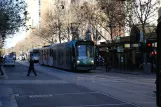 Melbourne sporvognslinje 72 med lavgulvsledvogn 3513 ved Bourke St/Swanston St (2010)