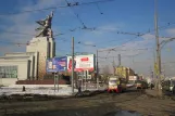 Moskva sporvognslinje 17 med motorvogn 2046 på Prospekt Mira (2012)
