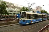 München sporvognslinje 19 med lavgulvsledvogn 2137 på Bahnhofplatz (2009)