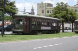 New Orleans linje 12 St. Charles Streetcar med motorvogn 903 på Howard Avenue (2010)