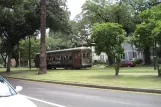 New Orleans linje 12 St. Charles Streetcar med motorvogn 972 ved Carrollton  S. Claiborne Avenue (2010)