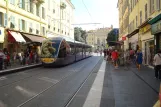 Nice sporvognslinje 1 med lavgulvsledvogn 023 ved Garibaldi (2016)