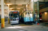 Oslo lavgulvsledvogn 144 inde i Grefen trikkebase (2005)