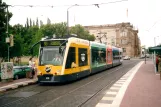 Potsdam sporvognslinje 93 med lavgulvsledvogn 410 "Amsterdam" ved Platz der Einheit/Bildungsforum (2001)