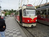 Prag sporvognslinje 2 med motorvogn 8267 ved Malostranská (2024)