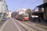 Prag sporvognslinje 24 med ledvogn 9029 ved Masarykovo nádraží set bagfra (2005)