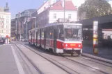 Prag sporvognslinje 3 med ledvogn 9002 ved Masarykovo nádraží (2005)
