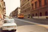 Rom sporvognslinje 14 med motorvogn 2082 ved Termini Farini (1981)