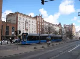 Rostock ekstralinje 2 med lavgulvsledvogn 601 ved Lange Str. (2015)