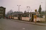 Rostock sporvognslinje 11 med ledvogn 701 ved Hauptbahnhof (Konrad-Adenauer-Platz) (1987)