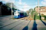 Rostock sporvognslinje 12 med lavgulvsledvogn 667 på Hamburger Straße (1995)