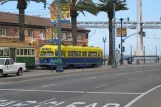 San Francisco F-Market & Wharves med motorvogn 1010 nær Don Chee Way & Steuart (2010)
