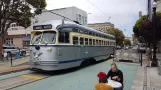 San Francisco F-Market & Wharves med motorvogn 1060 ved 17th & Castro (2021)