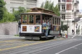San Francisco kabelbane Powell-Hyde med kabelsporvogn 27 på Market & 5th (2010)