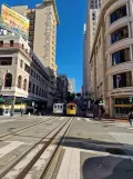 San Francisco kabelbane Powell-Mason med kabelsporvogn 12 på Powell Street (2023)