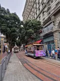 San Francisco kabelbane Powell-Mason med kabelsporvogn 24 ved Powell & Market (2023)