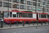 Sankt Petersborg sporvognslinje 49 med ledvogn 1029 ved Kuznechnyy Pereulok (2018)