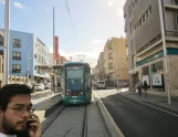 Santa Cruz de Tenerife sporvognslinje 2 med lavgulvsledvogn 16 ved La Cuesta (2017)