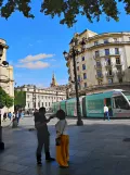 Sevilla sporvognslinje T1 på Plaza Nueva (2023)
