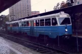 Stockholm sporvognslinje 12 Nockebybanan med motorvogn 374 "Lappland" ved Alvik (1984)