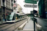 Strasbourg sporvognslinje C med lavgulvsledvogn 2027 ved Laiterie (2007)
