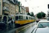 Stuttgart sporvognslinje 15 med ledvogn 416 ved Kirchtalstraße (2003)