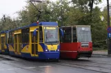 Toruń sporvognslinje 1 med motorvogn 264 på Wały Generała Władysława Sikorskiego (2009)