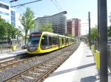 Utrecht sporvognslinje 20 med ledvogn 6017 ved Graadt van Roggenweg (2022)
