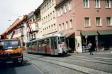 Würzburg sporvognslinje 4 med ledvogn 245 på Sanderstraße (2003)