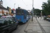 Zagreb sporvognslinje 12 med bivogn 703 på Ozaljska ulica (2008)