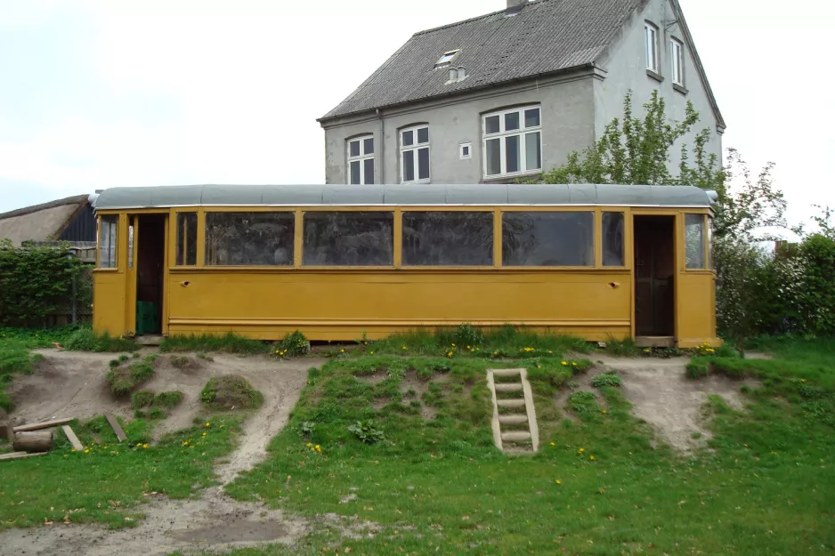 Aarhus motorvogn 9 i Tirsdalens Børnehave, set fra siden (2008)