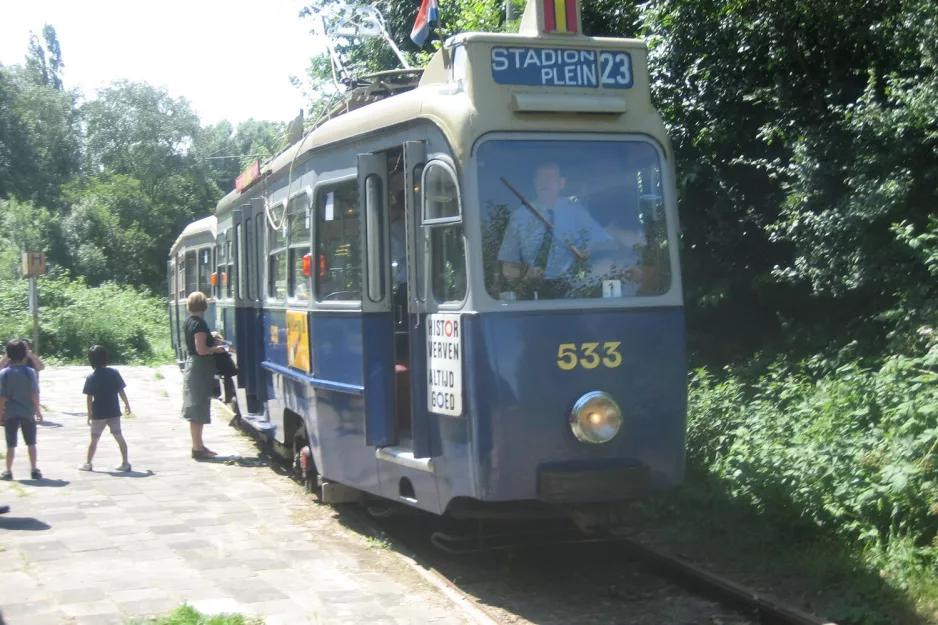 Amsterdam museumslinje 30 med motorvogn 533, forsiden Bovenkerk (2007)