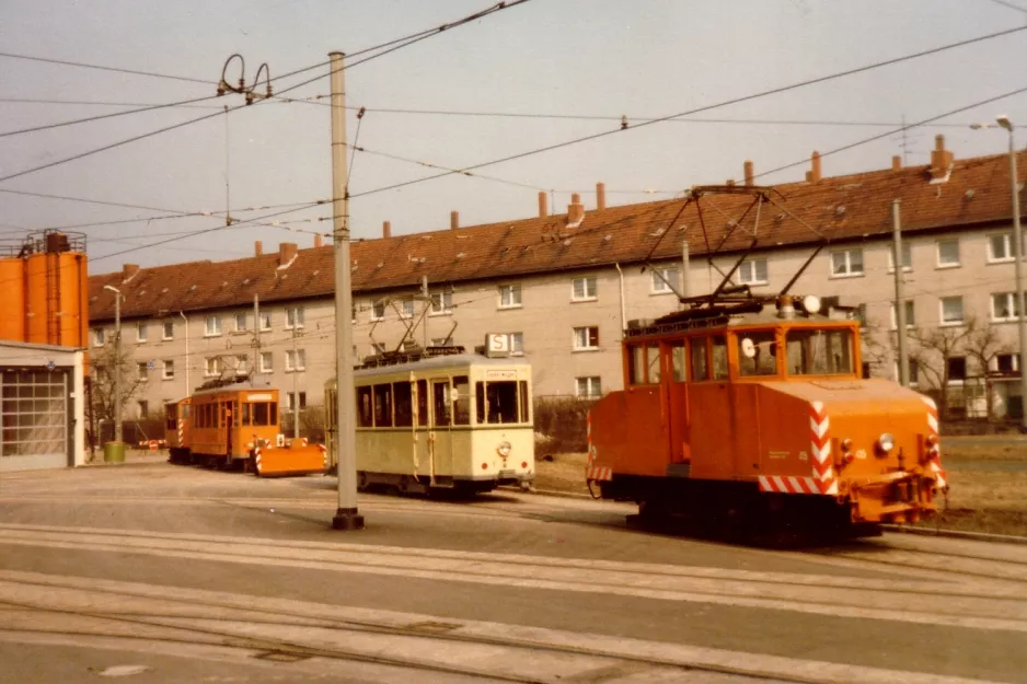 Braunschweig arbejdsvogn 415 foran remisen Helmstedter Straße (1980)