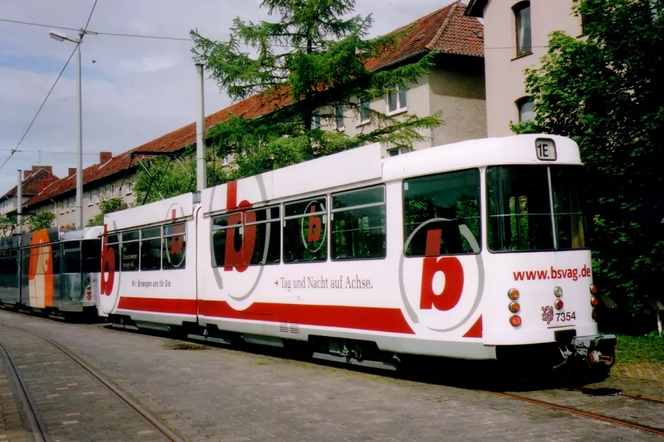 Braunschweig ledvogn 7354 ved Helmstedter Str. (2006)