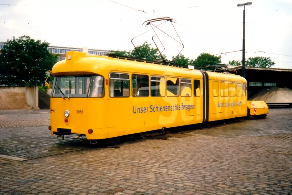Bremen slibevogn 3985 ved remisen BSAG - Zentrum (2002)