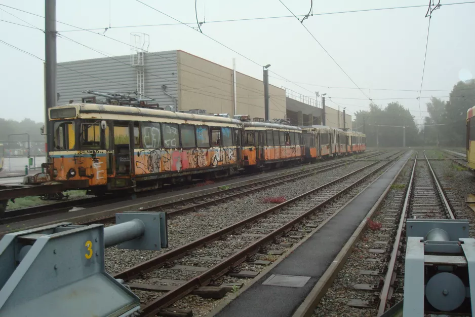 Charleroi motorvogn 9178 på opstillingssporet ved Jumet (2014)