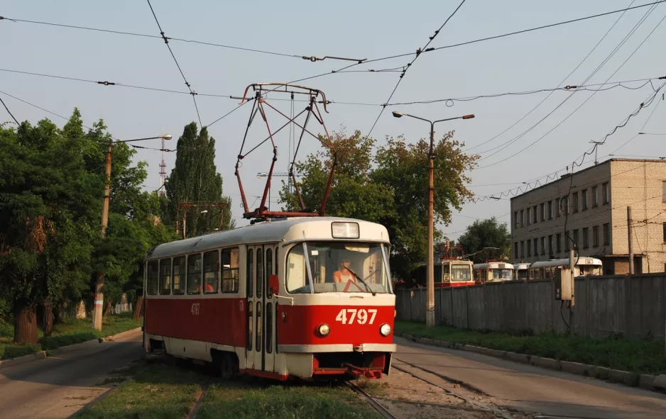 Donetsk motorvogn 4797 ved No 4 (2012)