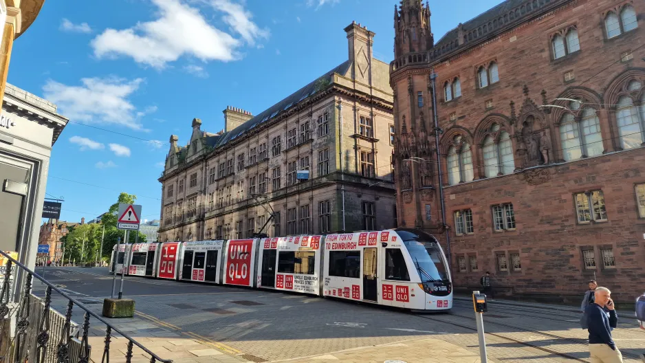 Edinburgh sporvognslinje  nær York Place (2024)