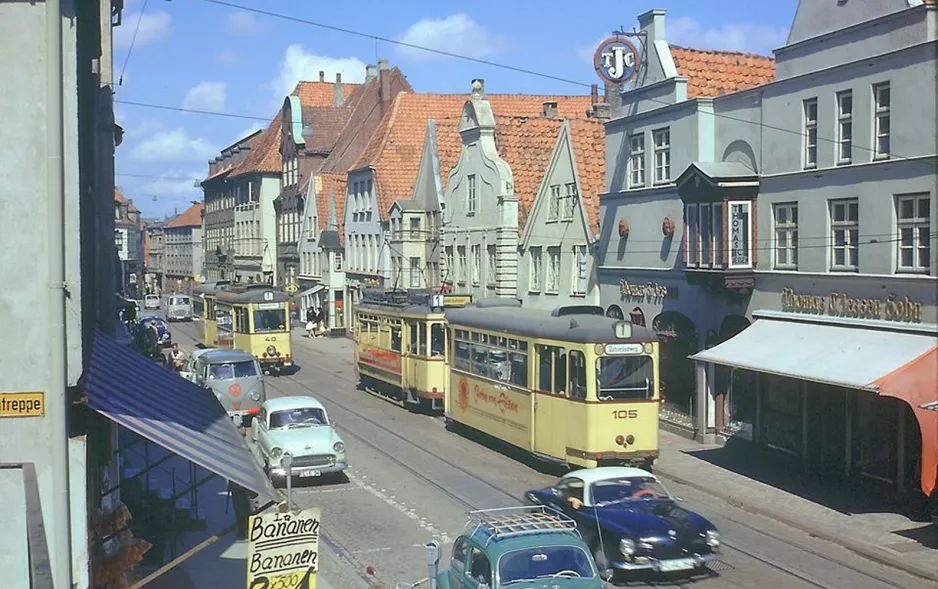 Flensborg sporvognslinje 1 med motorvogn 40 på Norderstraße (1967)