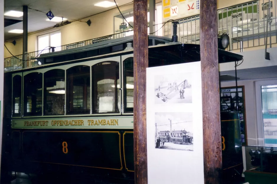 Frankfurt am Main motorvogn 8 i Verkehrsmuseum (2003)