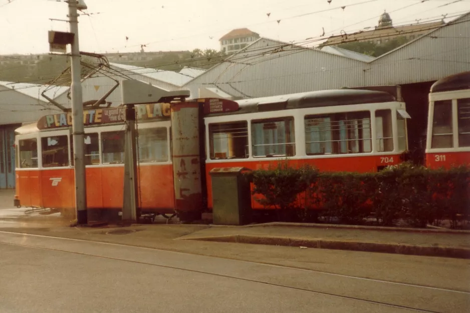 Geneve motorvogn 704 ved Dépôt La Jonction (1982)