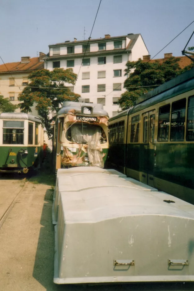 Graz bivogn 309B ved remisen Steyrergasse 1 (1986)