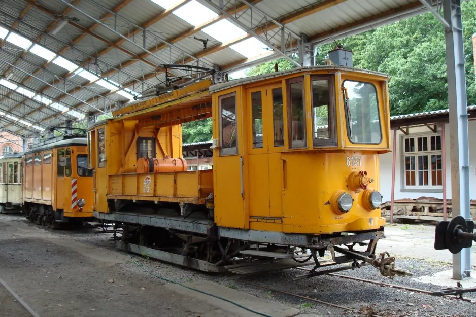 Hannover arbejdsvogn 6131 inde i Straßenbahn-Museum (2008)