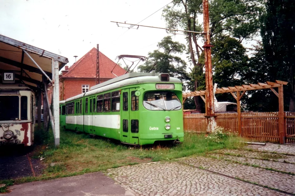 Hannover ledvogn 503 på forpladsen Hannoversches Straßenbahn-Museum (2000)