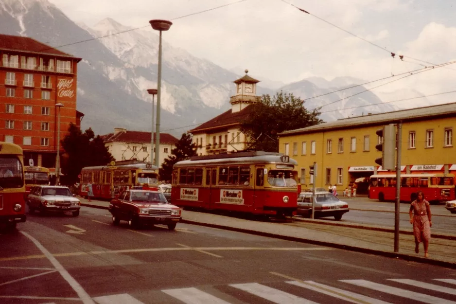 Innsbruck sporvognslinje 1  ved Hauptbahnhof (1982)