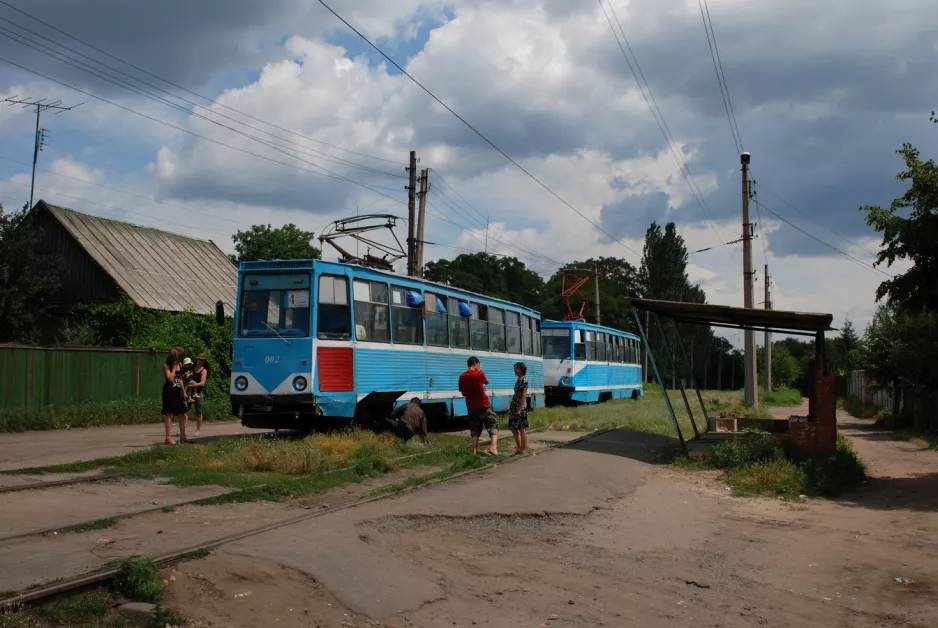 Kostjantynivka sporvognslinje 4 med motorvogn 002 ved Tramvayne depo Molokozavod (2012)