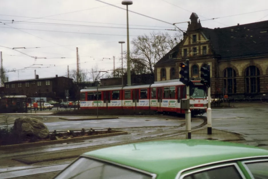 Krefeld ekstraregionallinje U76  nær Hauptbahnhof (1988)