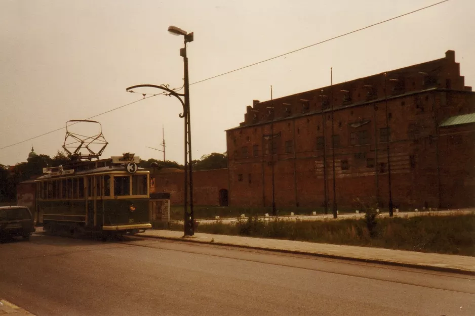 Malmø Museispårvägen med motorvogn 20 på Malmöhusvägen (1990)