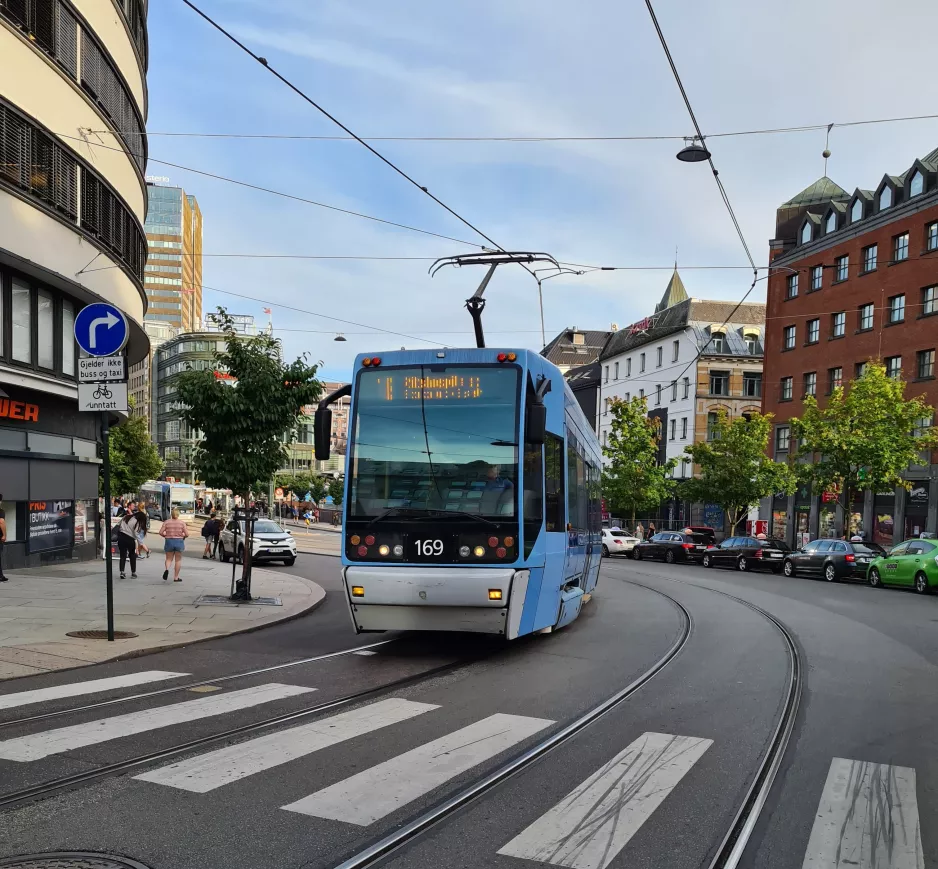 Oslo lavgulvsledvogn 169 på Kirkeristen (2020)