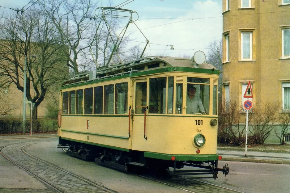 Postkort: Augsburg museumsvogn 101 ved remisen Straßenbahnbetriebshof (1981)